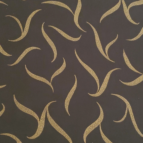 Table Runner 76" x 9.5" - Picture 4 of 6